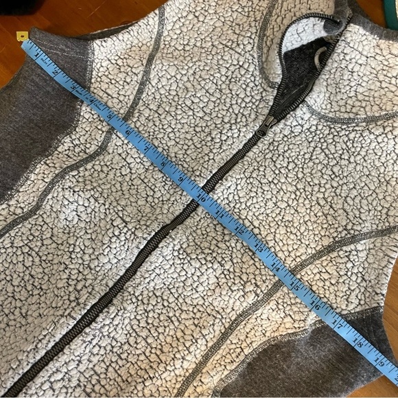 Kuhl Kozet Wool Blend Vest Womens L - Picture 8 of 8